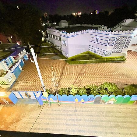 Hotel Rb International ! Puri Near-Sea-Beach-And-Temple Fully-Air-Conditioned-Hotel With-Lift-And-Card Payment Accepted-Parking-Facility, Best Hotel In Puri Exterior photo