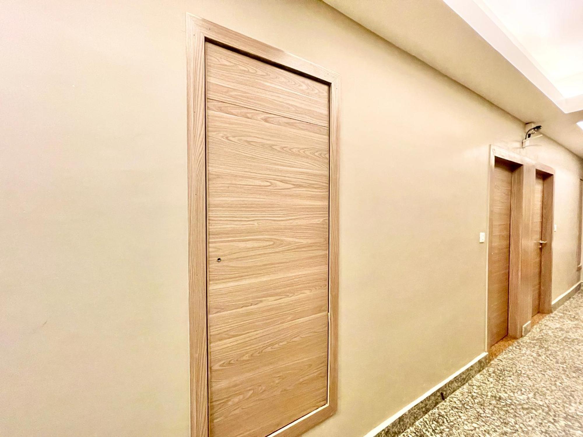 Hotel Rb International ! Puri Near-Sea-Beach-And-Temple Fully-Air-Conditioned-Hotel With-Lift-And-Card Payment Accepted-Parking-Facility, Best Hotel In Puri Exterior photo